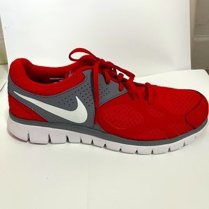 NWOB Nike Flex Men’s Sneakers